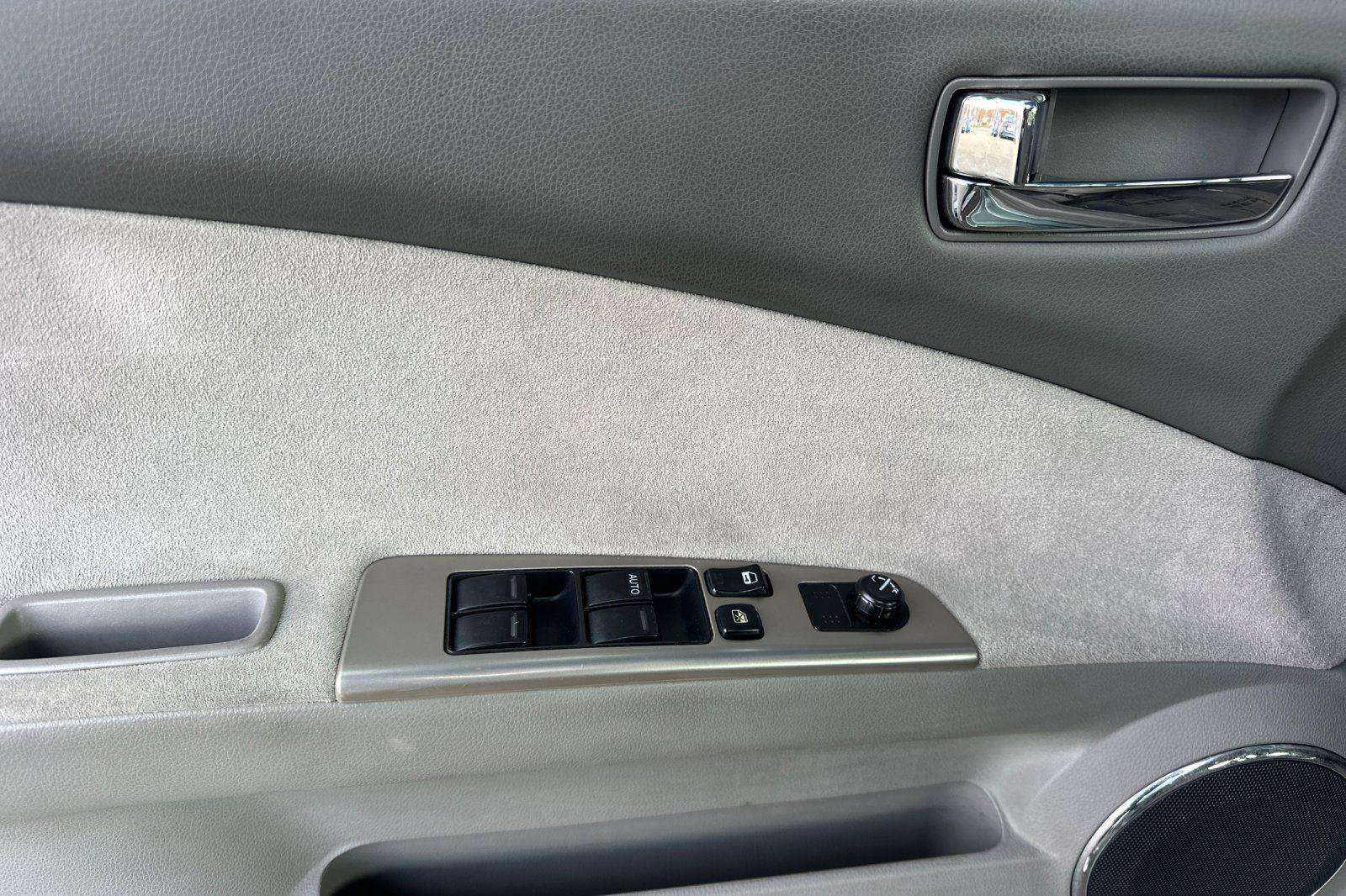 Used 2005 Nissan Altima 2.5 S w/ (S02) Side Airbags Pkg image 11