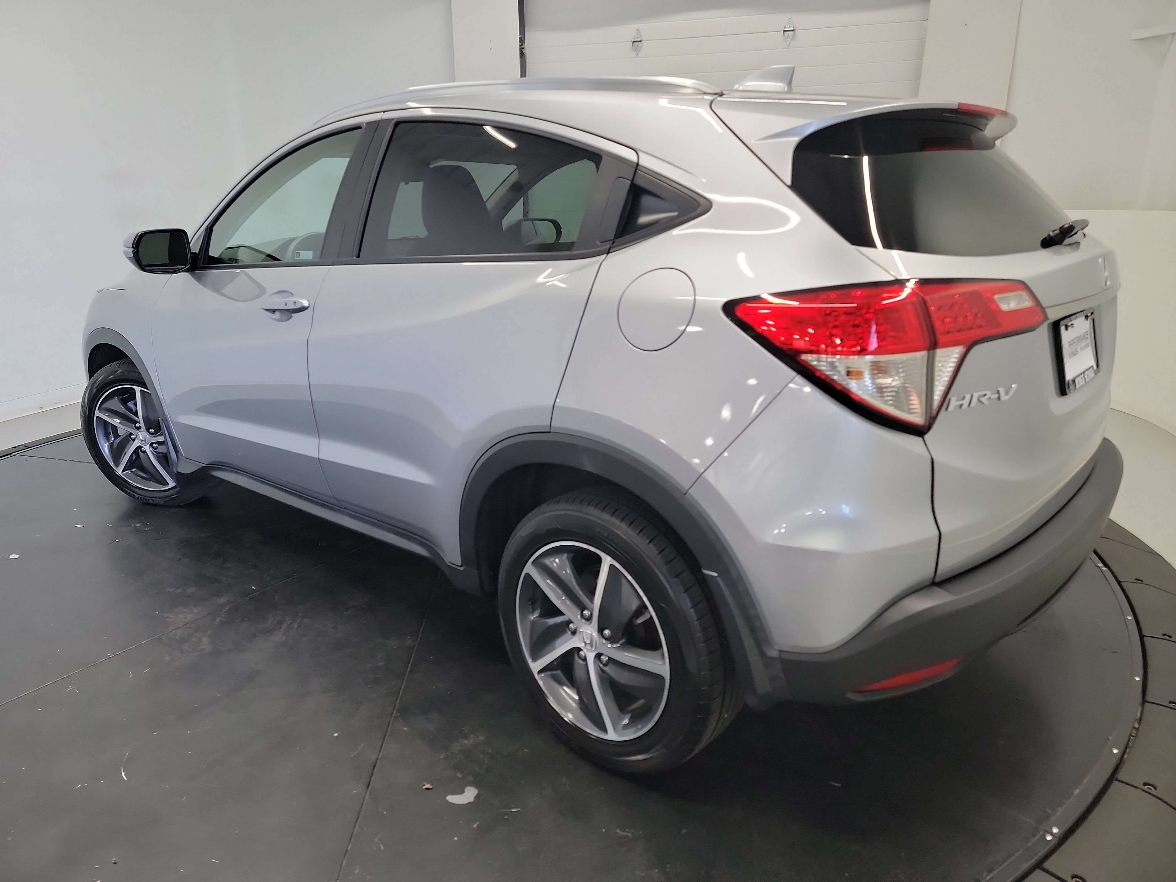 Used 2021 Honda HR-V EX image 6