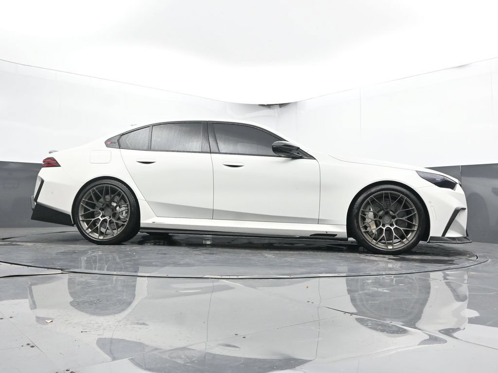 Used 2025 BMW M5 w/ Carbon Package AWD/4WD image 45