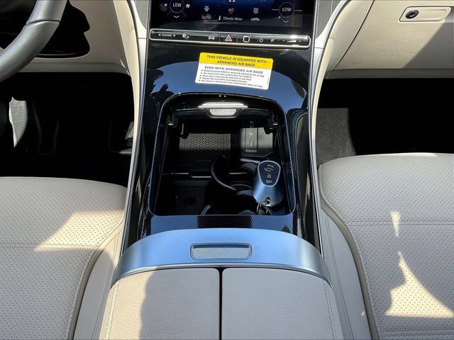 Used 2026 Mercedes-Benz GLC 300 4MATIC image 17
