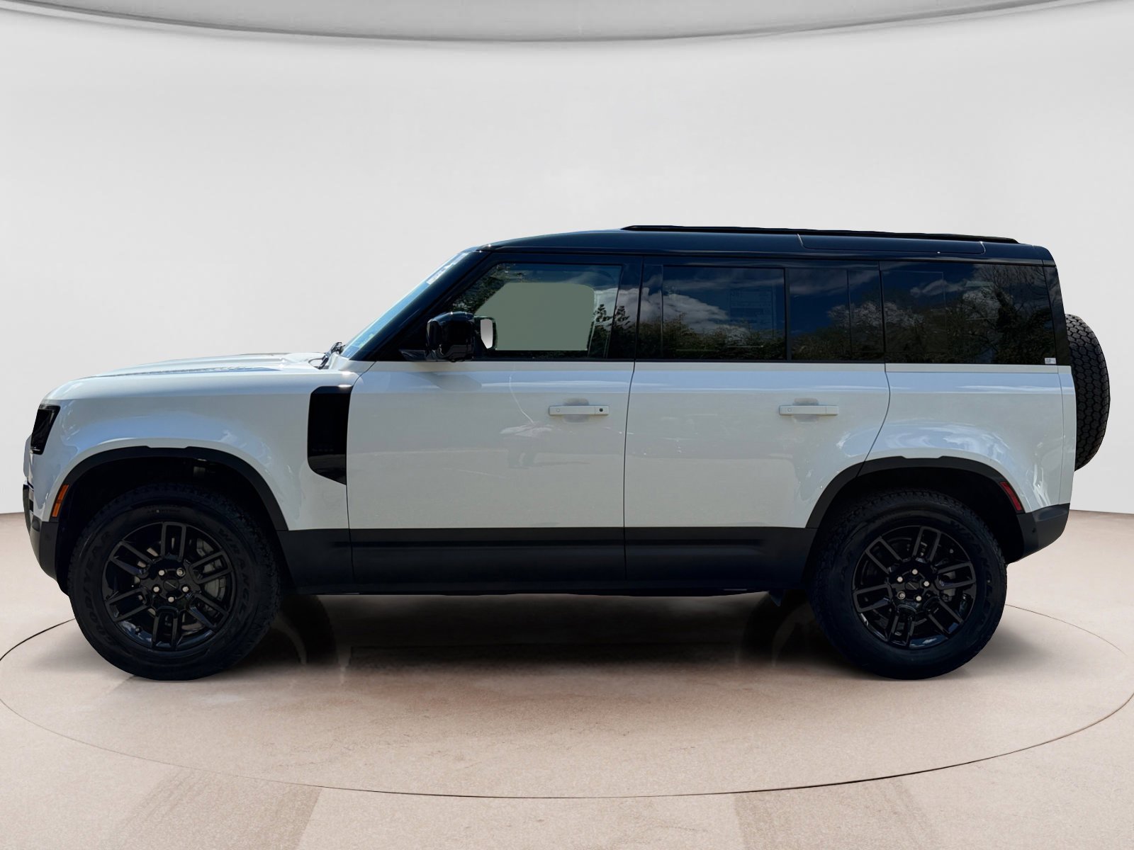 New 2026 Land Rover Defender 110 S AWD/4WD video 2