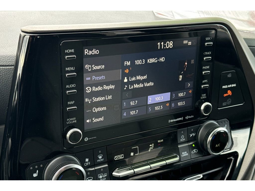 Certified 2022 Toyota Highlander XLE image 21