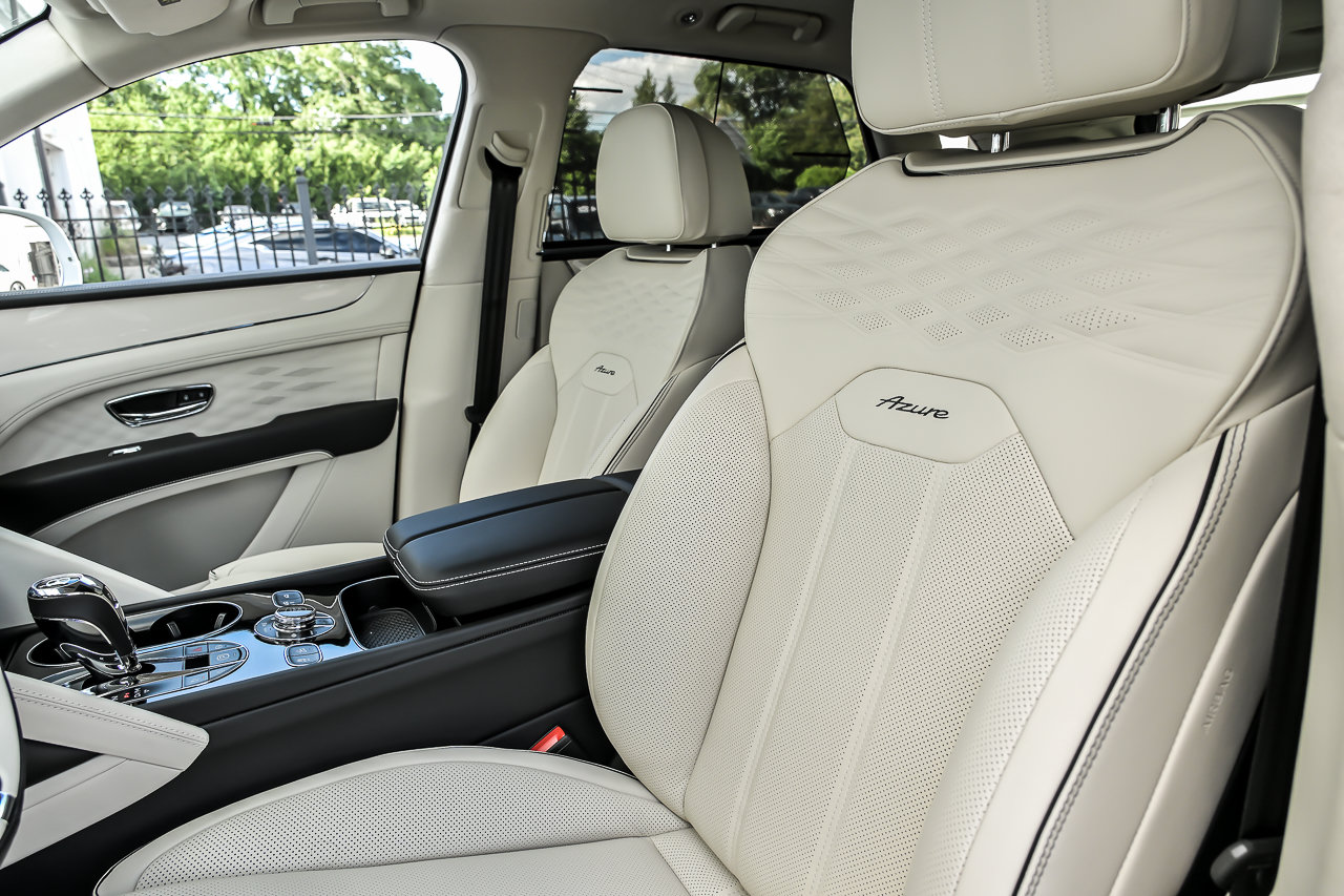New 2026 Bentley Bentayga AWD/4WD image 20