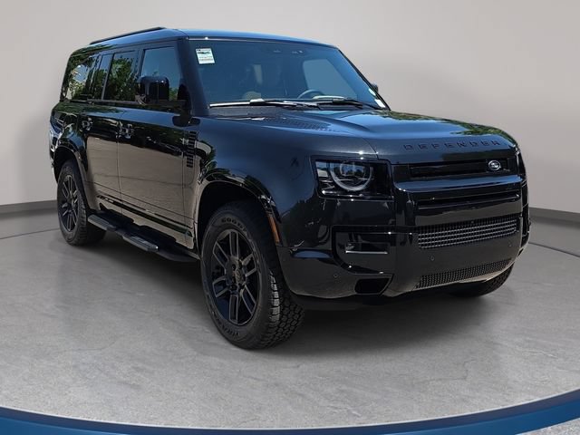 New 2026 Land Rover Defender 130 X-Dynamic SE AWD/4WD image 3