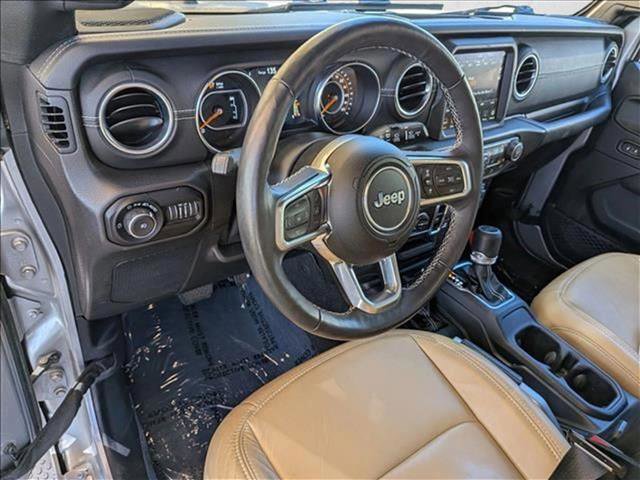 Used 2019 Jeep Wrangler Unlimited Sahara AWD/4WD image 10