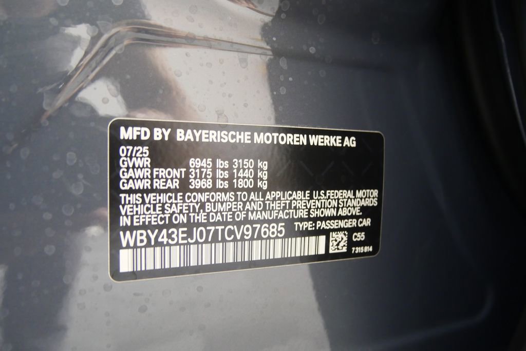 Used 2026 BMW i7 eDrive50 w/ Executive Package image 22