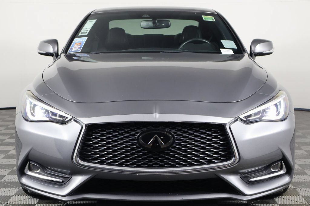 Used 2019 INFINITI Q60 3.0t Luxe w/ Essential Package RWD image 2