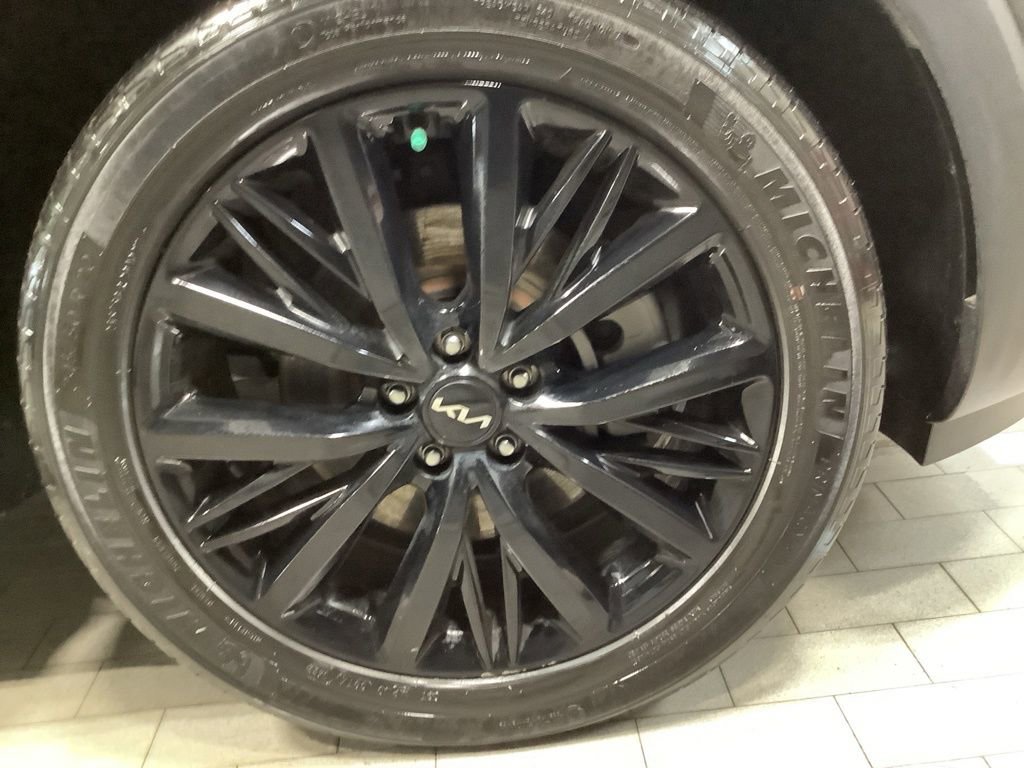 Certified 2022 Kia Telluride SX image 23