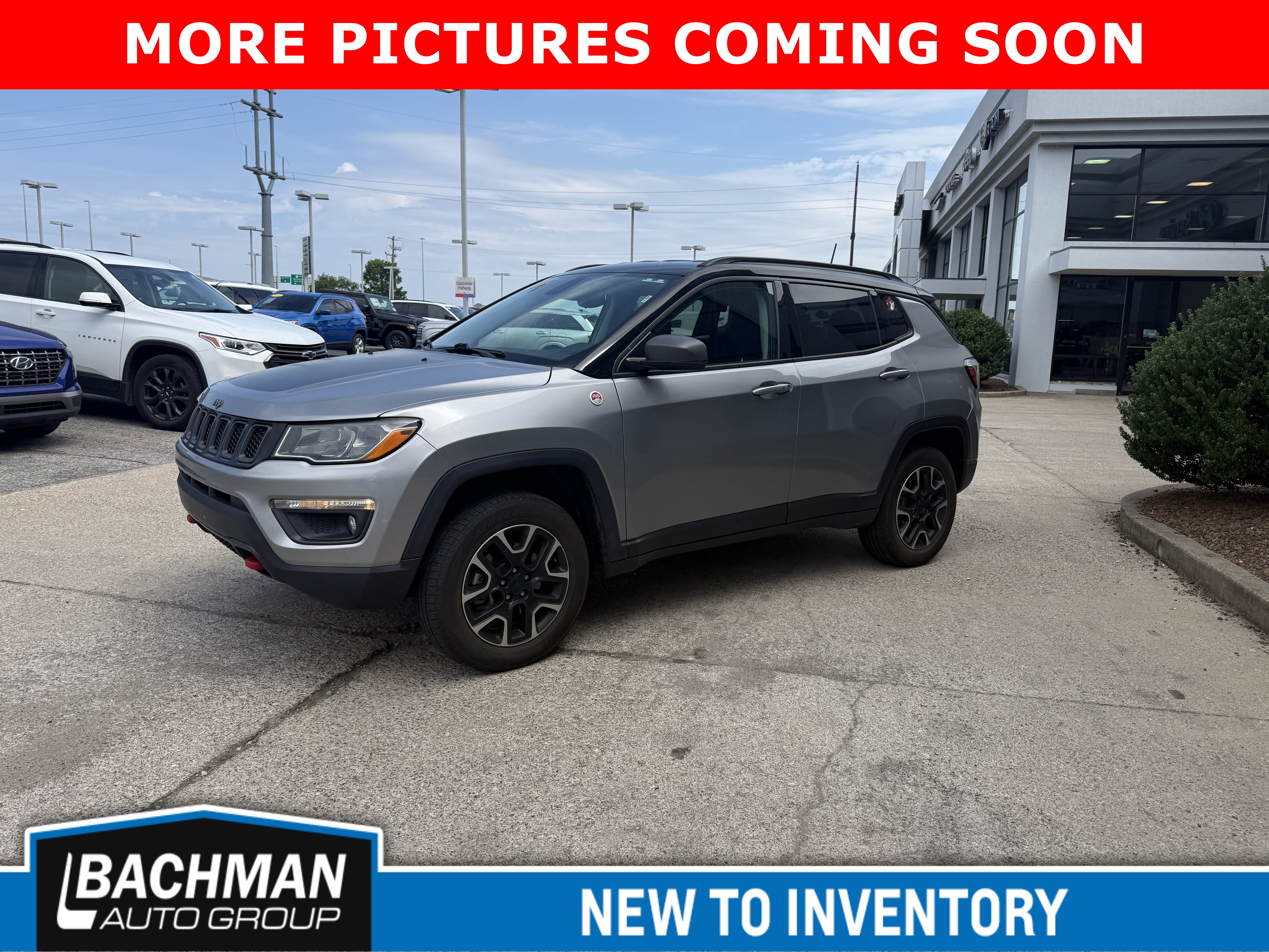 Used 2020 Jeep Compass Trailhawk AWD/4WD image 3