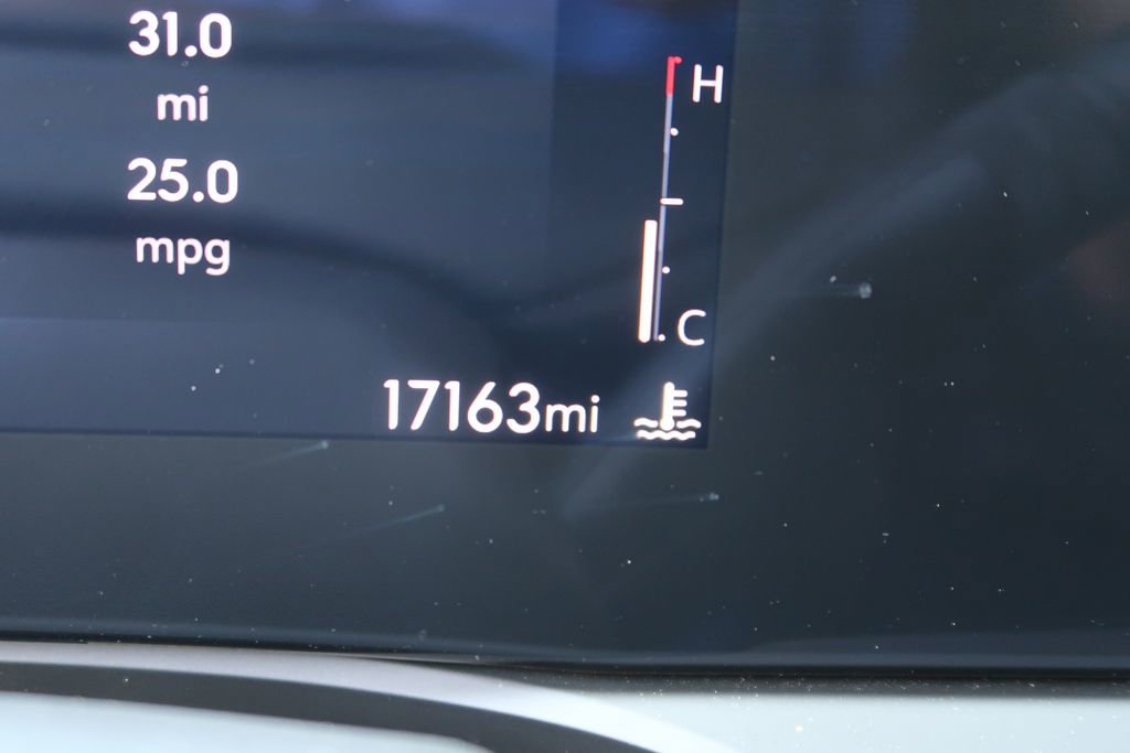 Certified 2024 Buick Envista Sport Touring w/ Convenience I Package image 22