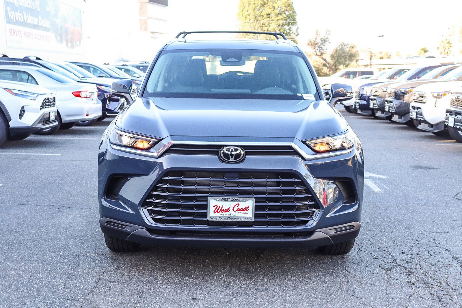 New 2026 Toyota Grand Highlander XLE image 2