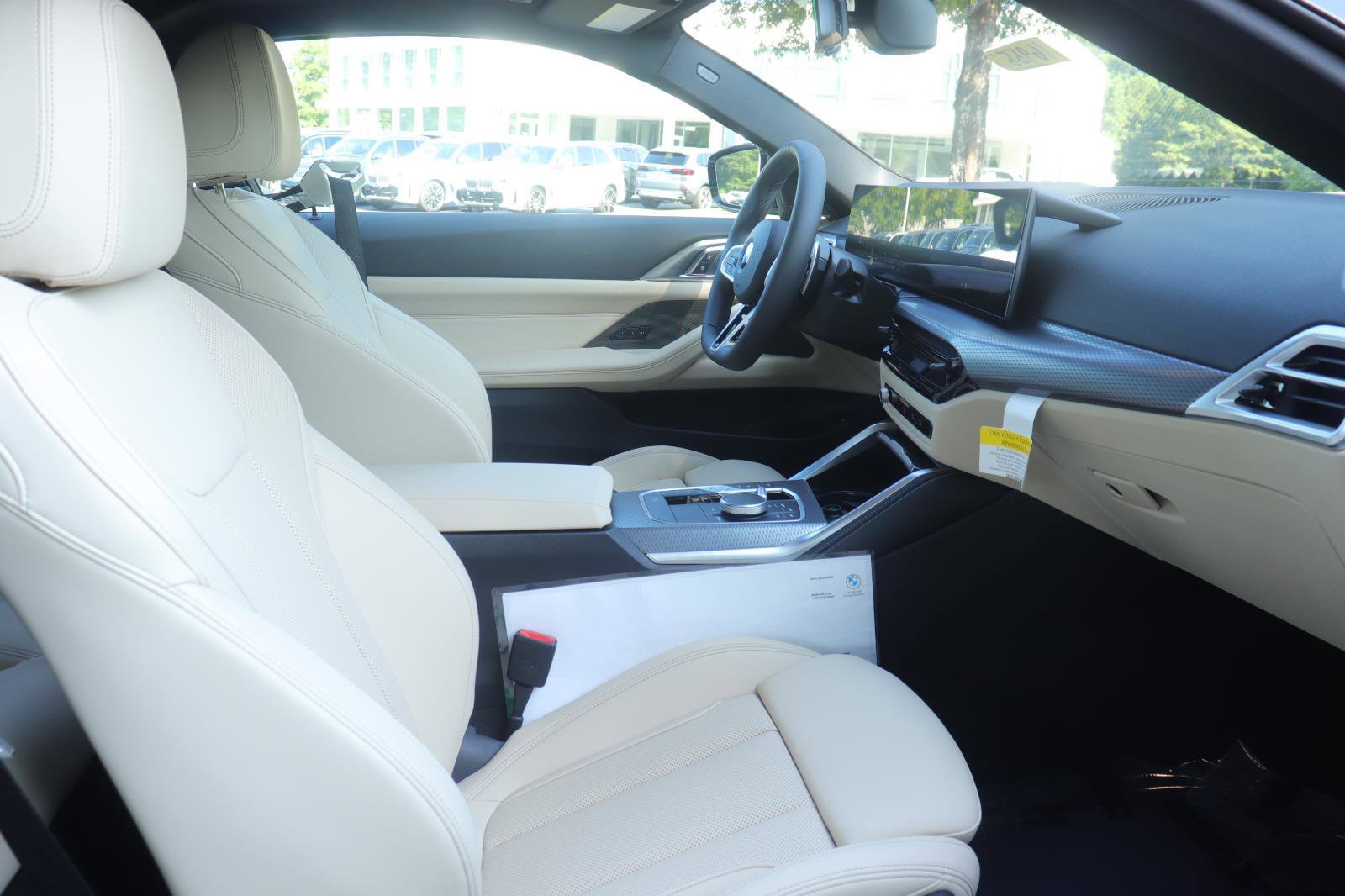 New 2026 BMW 430i Coupe w/ M Sport Package image 17