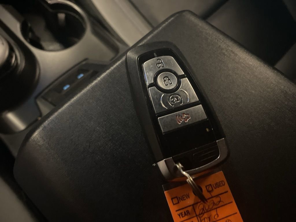 Used 2022 Ford Bronco Black Diamond image 34