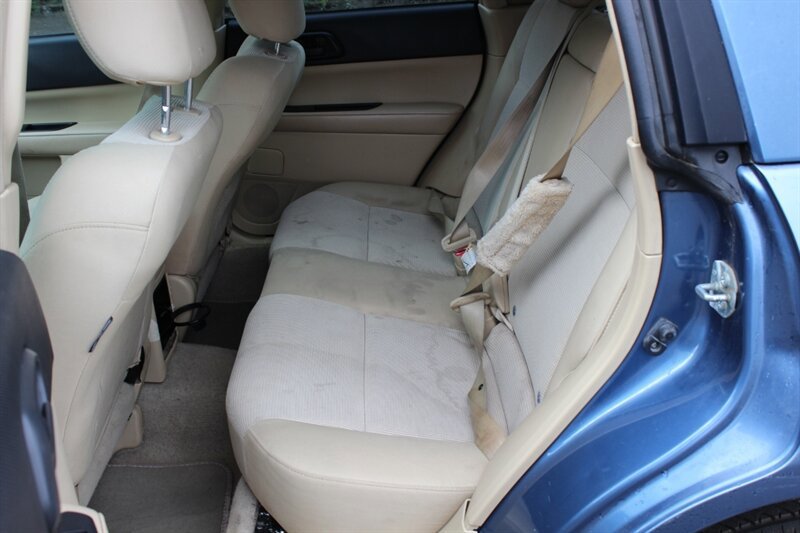 Used 2007 Subaru Forester 2.5X w/ Popular Equipment Group 1l AWD/4WD image 13