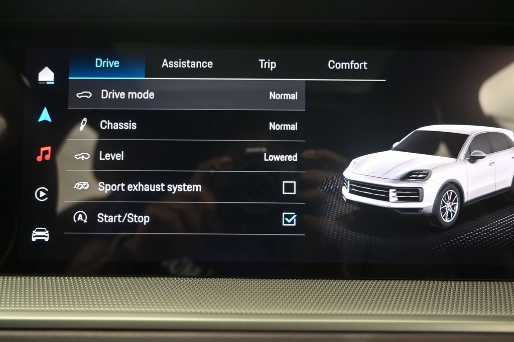 Used 2025 Porsche Cayenne S AWD/4WD image 28