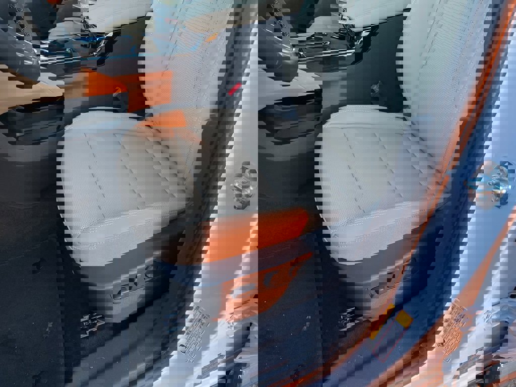 New 2026 Buick Envision Preferred image 11