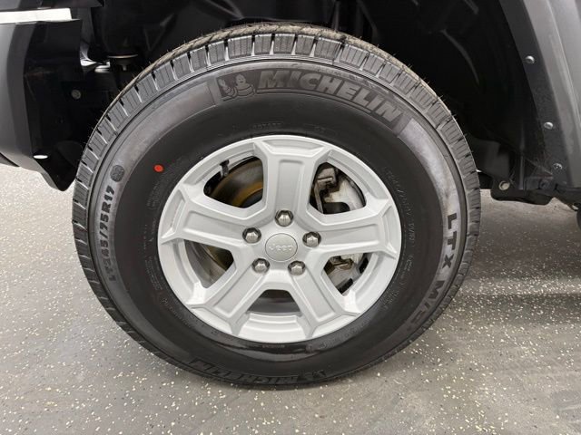 Used 2021 Jeep Wrangler Sport S image 20