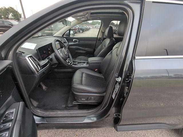 Used 2024 Kia Sorento S w/ Panoramic Sunroof Package AWD/4WD image 14