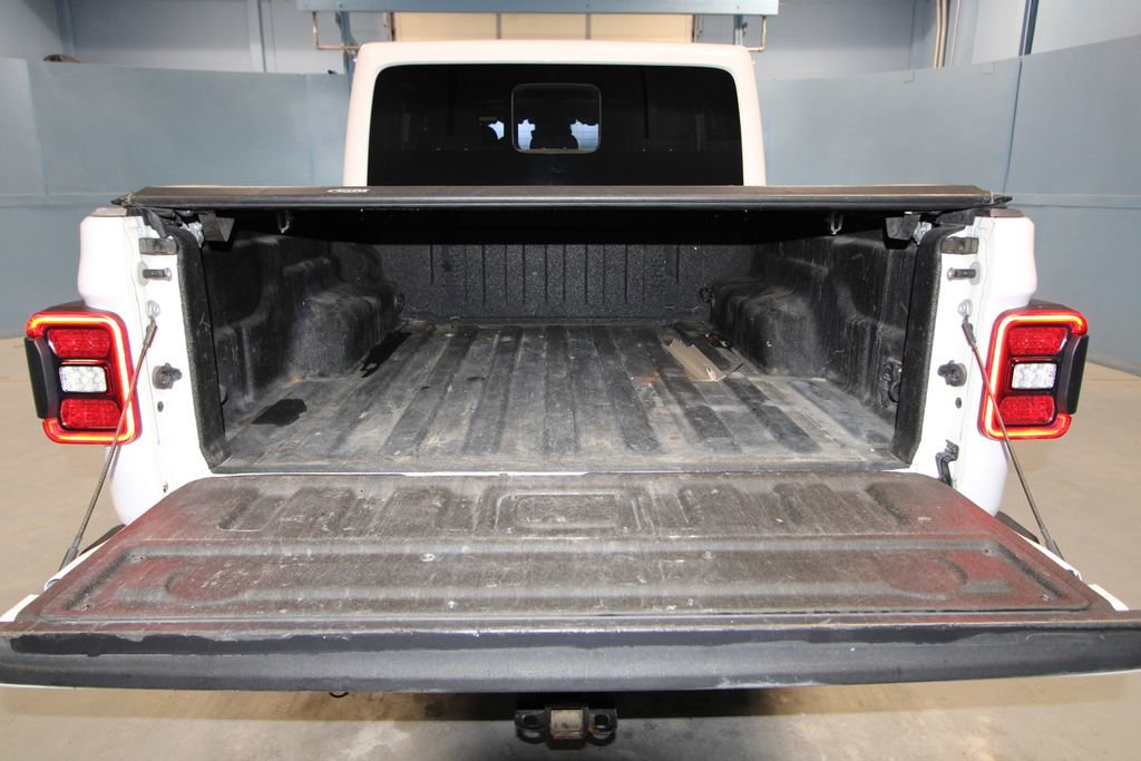Used 2021 Jeep Gladiator Mojave AWD/4WD image 35
