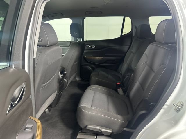 Used 2021 GMC Acadia SLE image 25