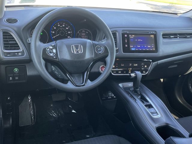 Used 2017 Honda HR-V EX image 7