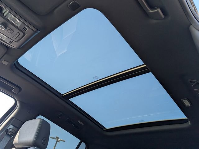 Used 2024 Chevrolet Tahoe Z71 image 22