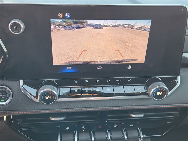 Used 2025 Chevrolet Colorado Z71 image 17