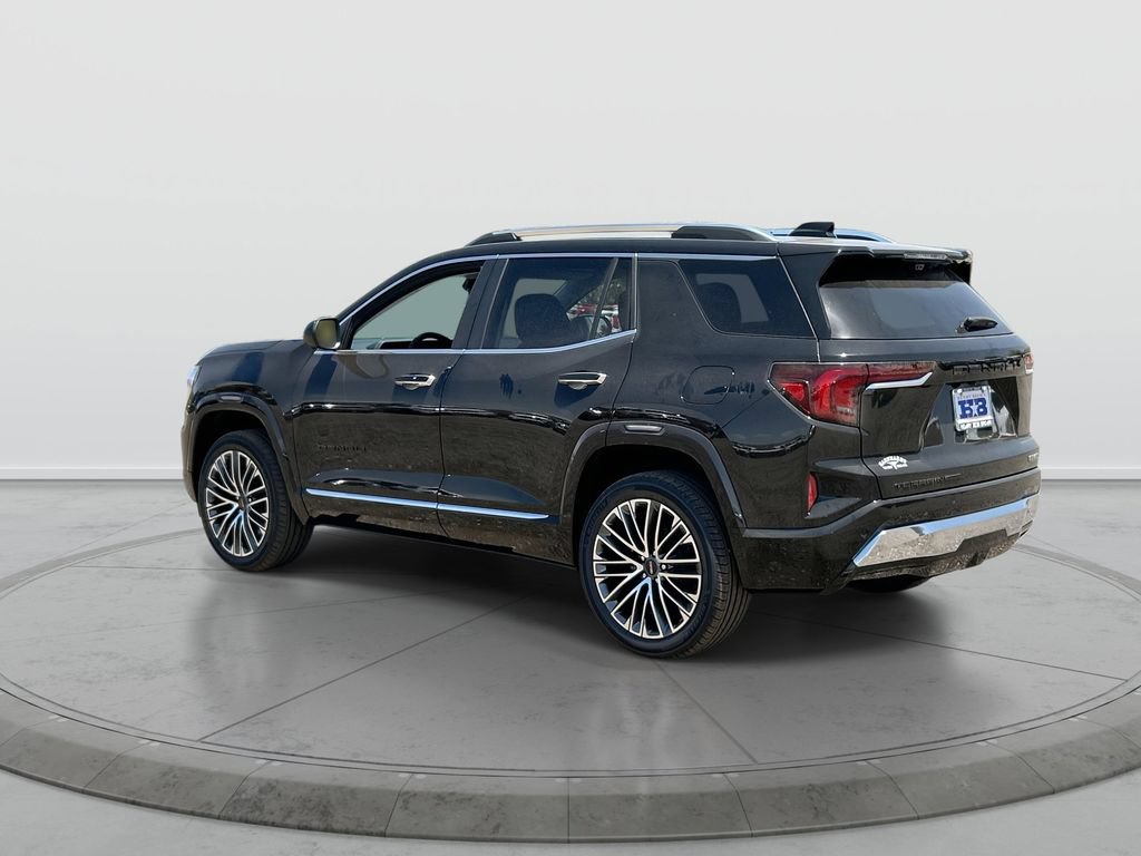 New 2026 GMC Terrain Denali w/ LPO, Black Badging Package AWD/4WD image 6