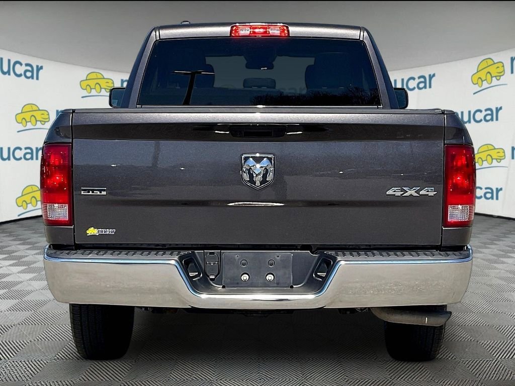 Used 2024 RAM 1500 Classic SLT AWD/4WD image 5