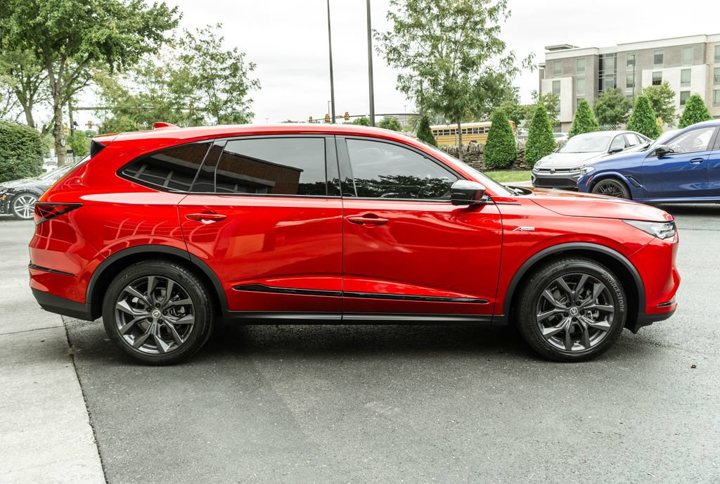 Used 2023 Acura MDX A-Spec AWD/4WD image 3