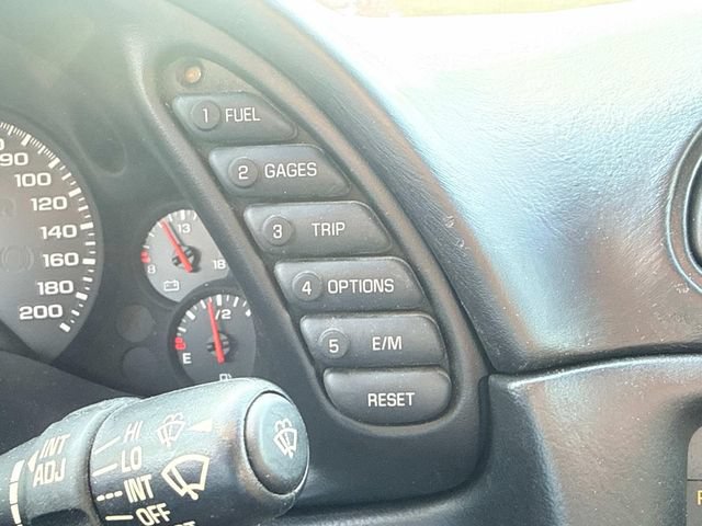 Used 2003 Chevrolet Corvette Convertible w/ Preferred Equipment Group1 RWD image 31