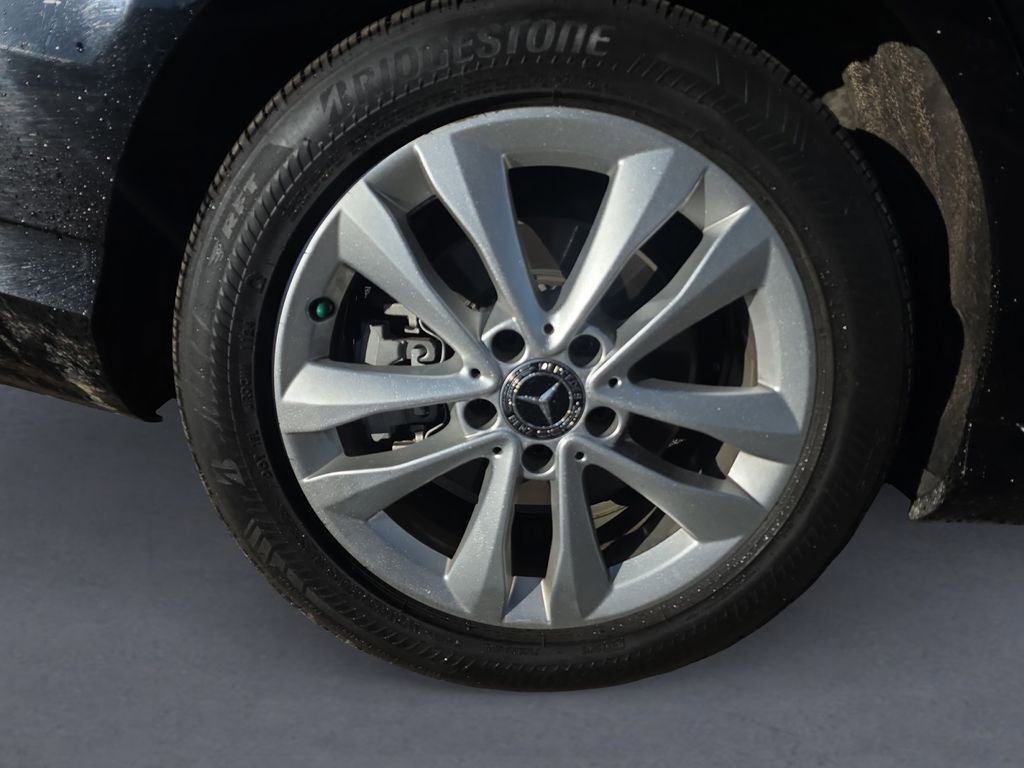 Used 2019 Mercedes-Benz C 300 4MATIC Sedan image 14