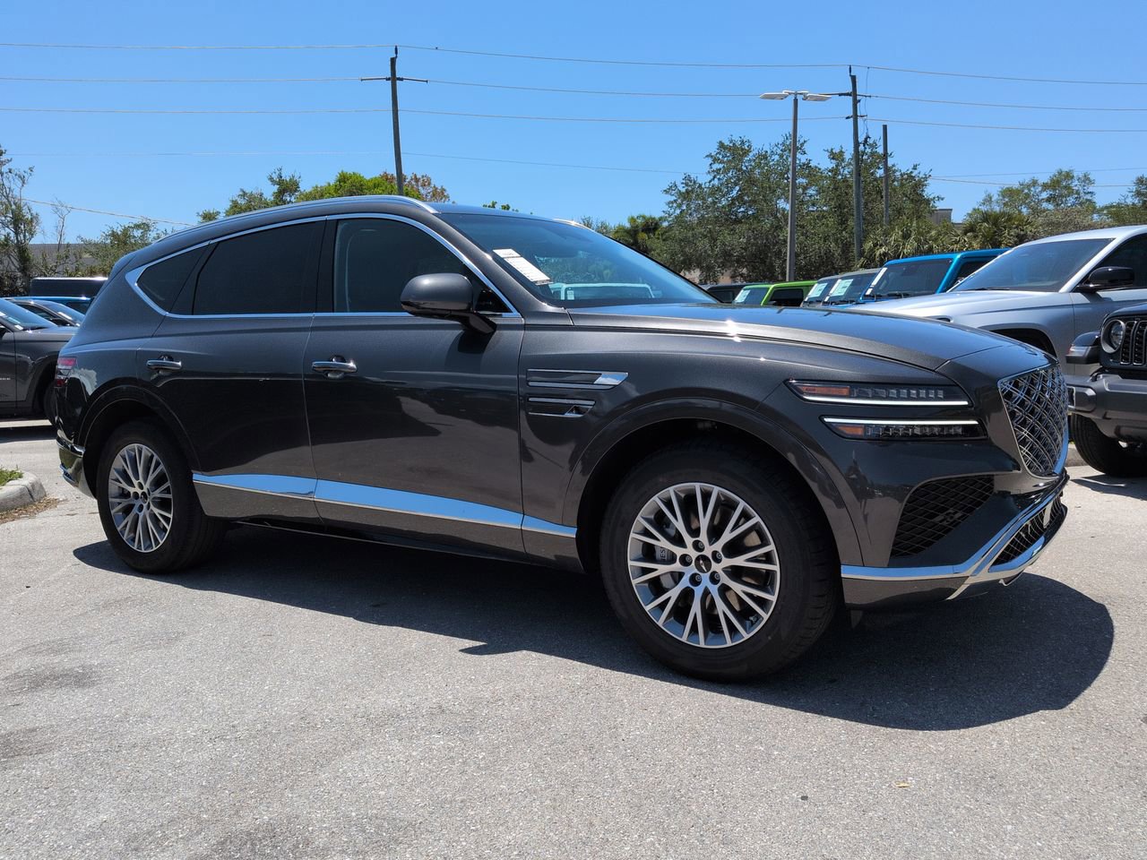 Used 2025 Genesis GV80 2.5T Standard AWD/4WD image 2