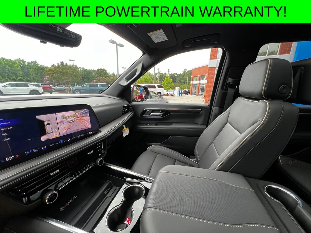 Used 2025 Chevrolet Tahoe Premier AWD/4WD image 19