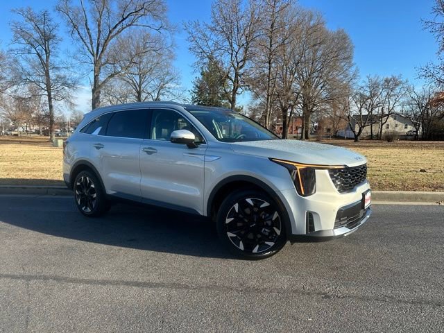 New 2026 Kia Sorento EX w/ EX Premium Package image 2