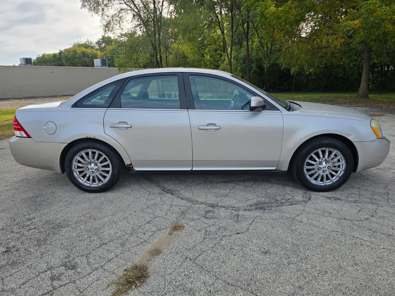 Used 2007 Mercury Montego Premier FWD image 4