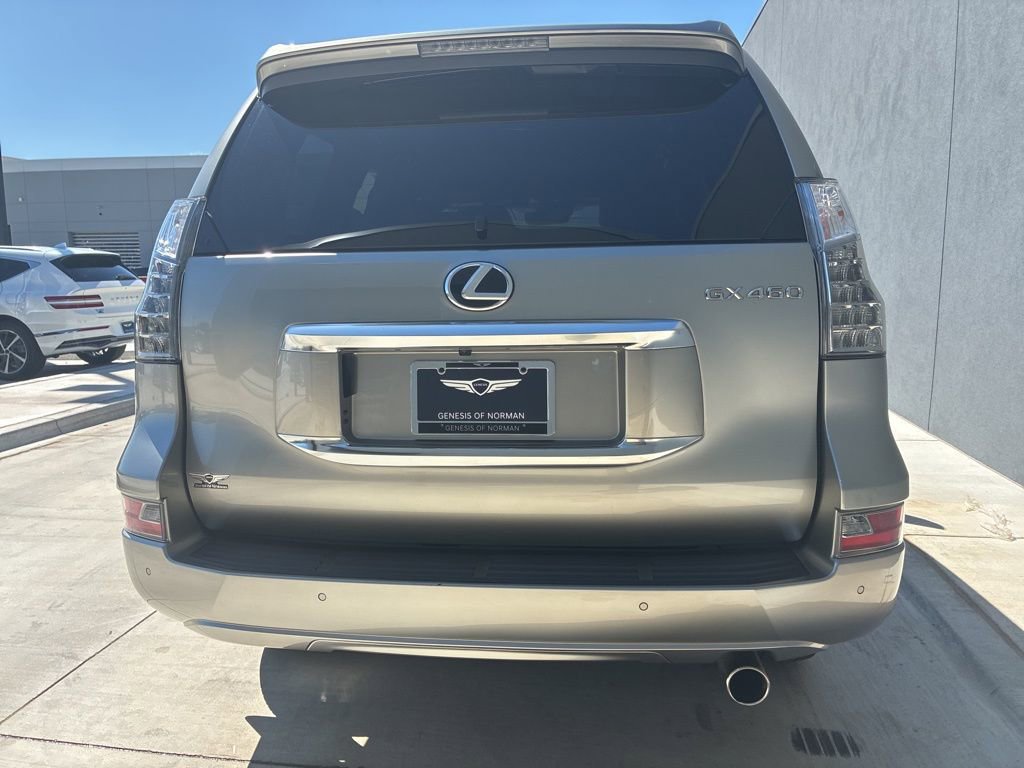 Used 2023 Lexus GX 460 Premium image 5
