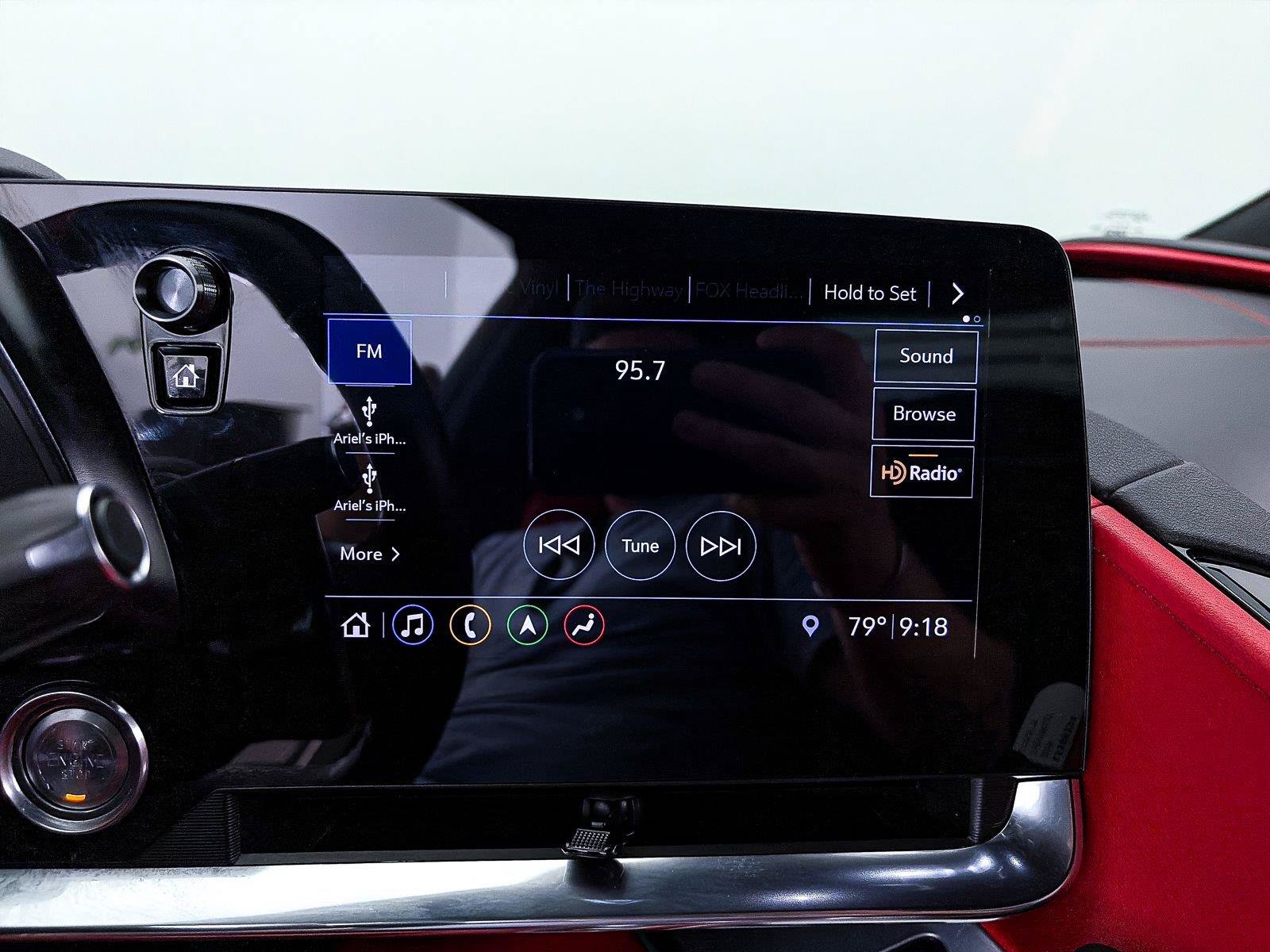 Used 2020 Chevrolet Corvette Stingray Preferred Cpe w/ 2LT Preferred Equipment Group RWD image 25