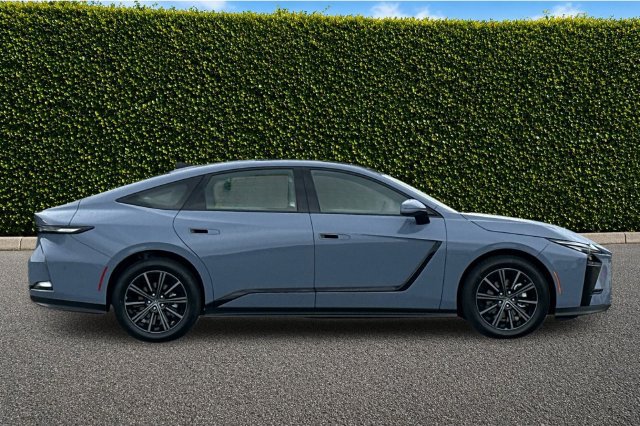 New 2026 Lexus ES 350h w/ Cold Area Package FWD image 4