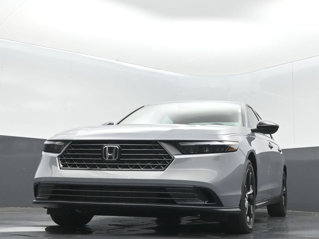 New 2025 Honda Accord SE image 11