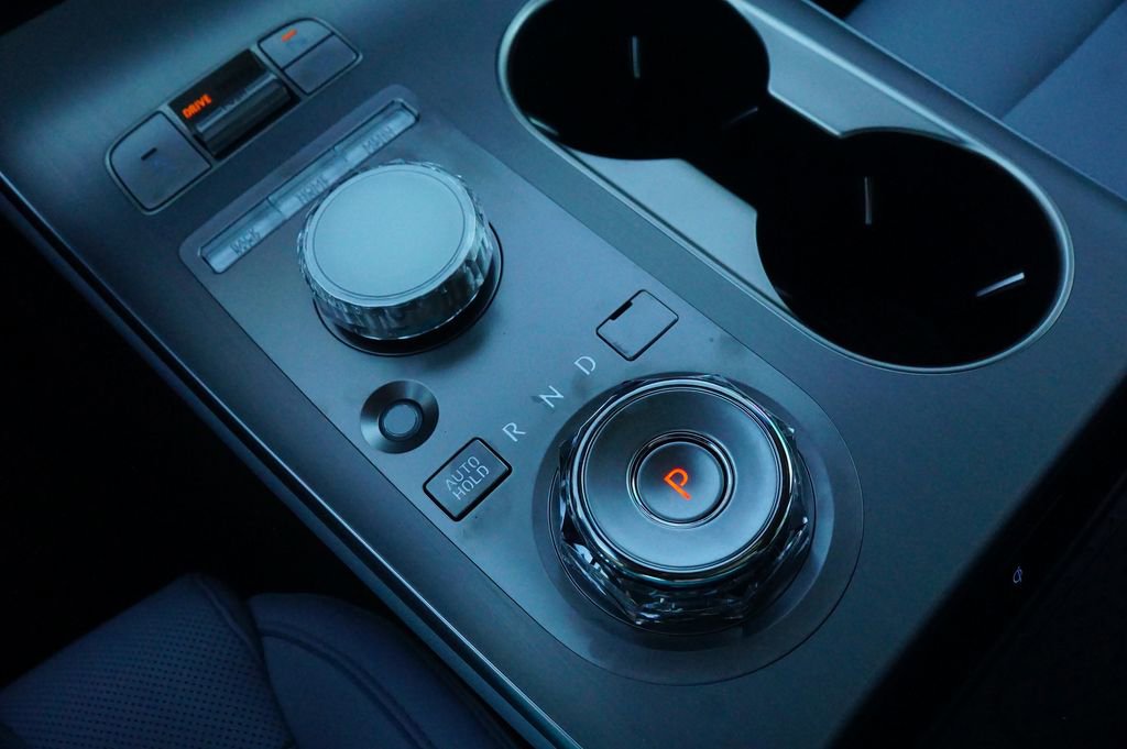 New 2026 Genesis GV70 2.5T Advanced image 10