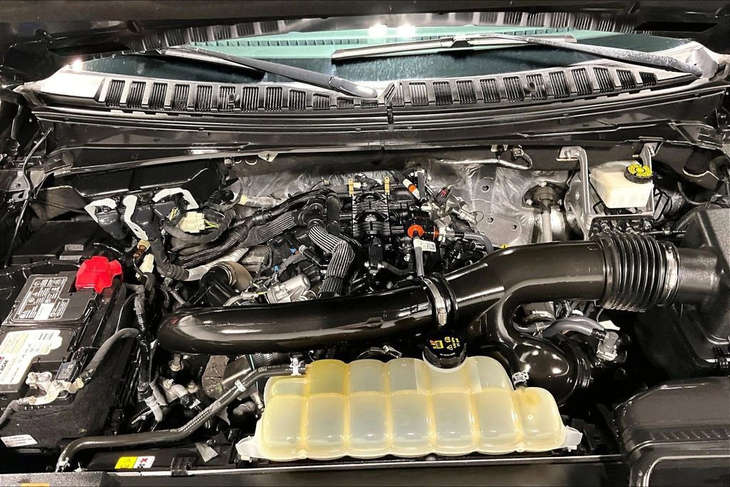Used 2022 Ford Expedition XLT RWD image 12