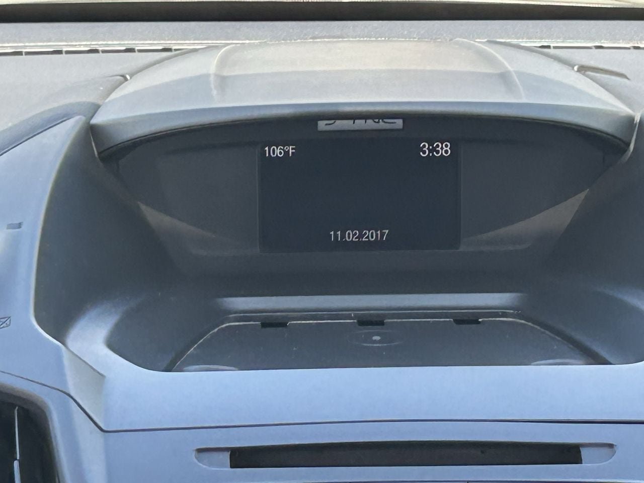 Used 2018 Ford Escape SE FWD image 19