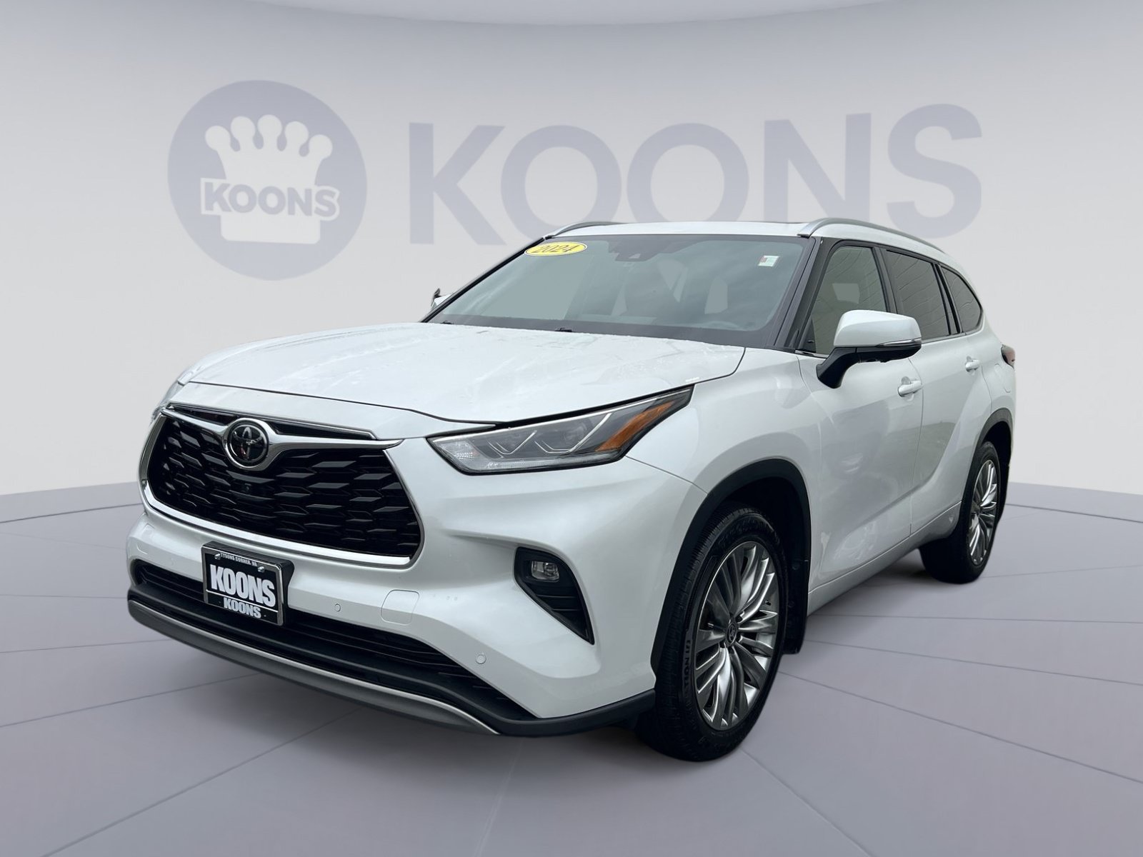 Used 2024 Toyota Highlander Platinum