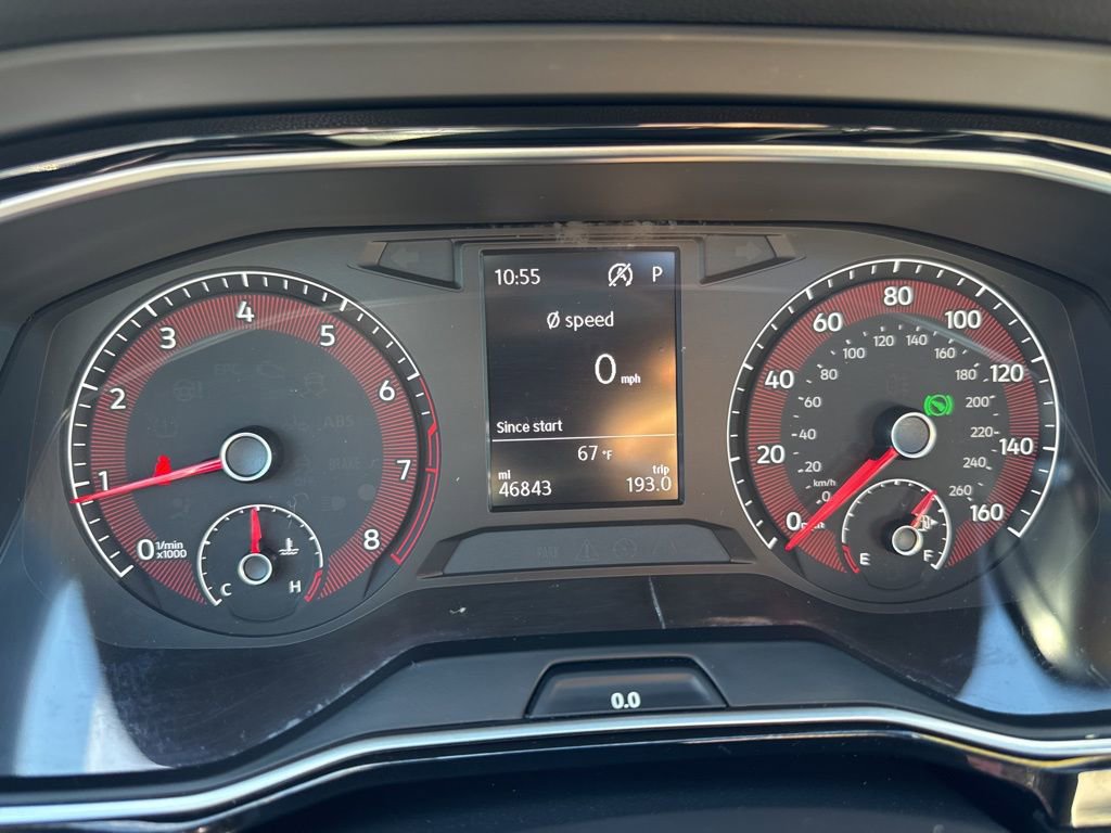 Used 2019 Volkswagen Jetta R-Line image 25