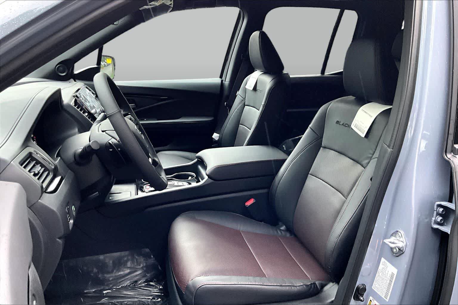 New 2026 Honda Ridgeline Black Edition image 14