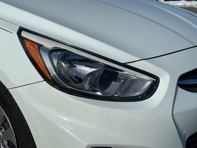 Used 2015 Hyundai Accent GLS image 12