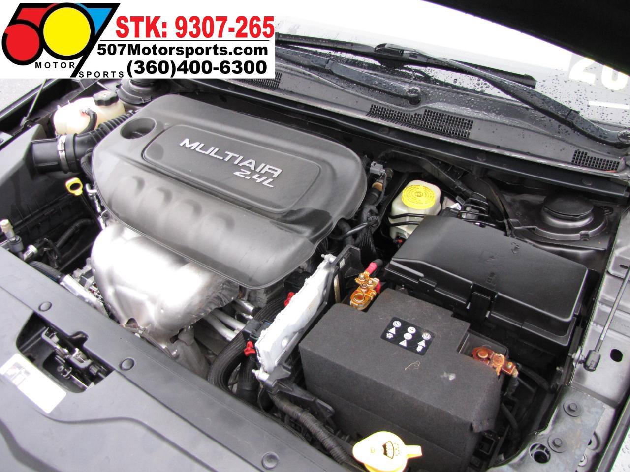 Used 2016 Chrysler 200 Limited image 21