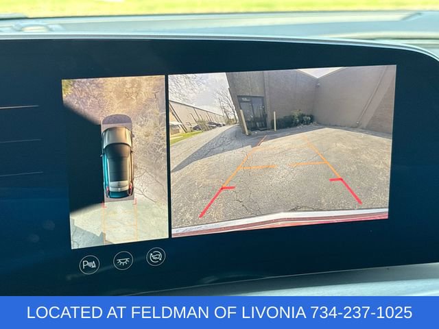 Used 2024 Cadillac Lyriq Luxury RWD image 14