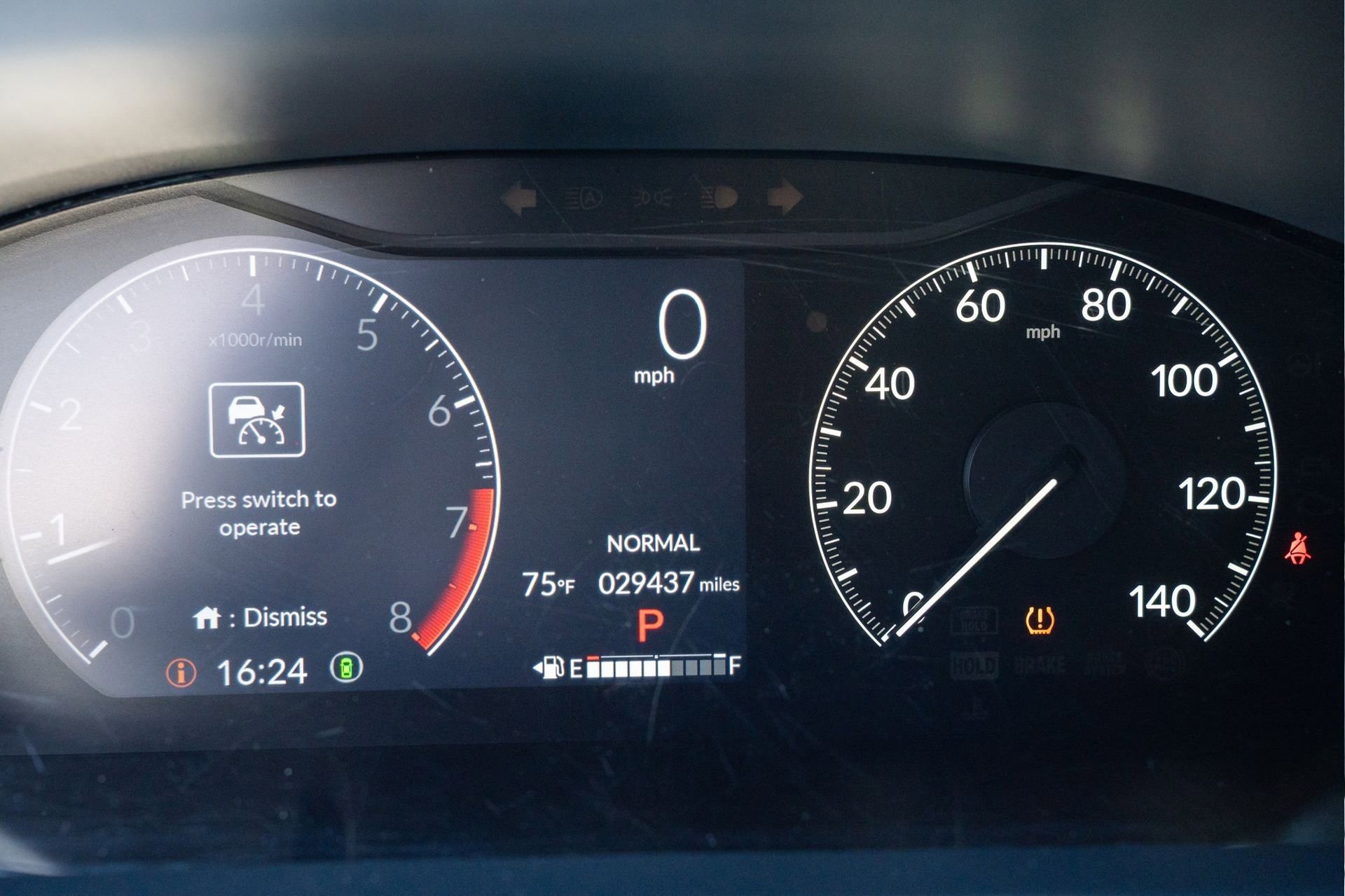 Certified 2023 Honda HR-V LX image 36